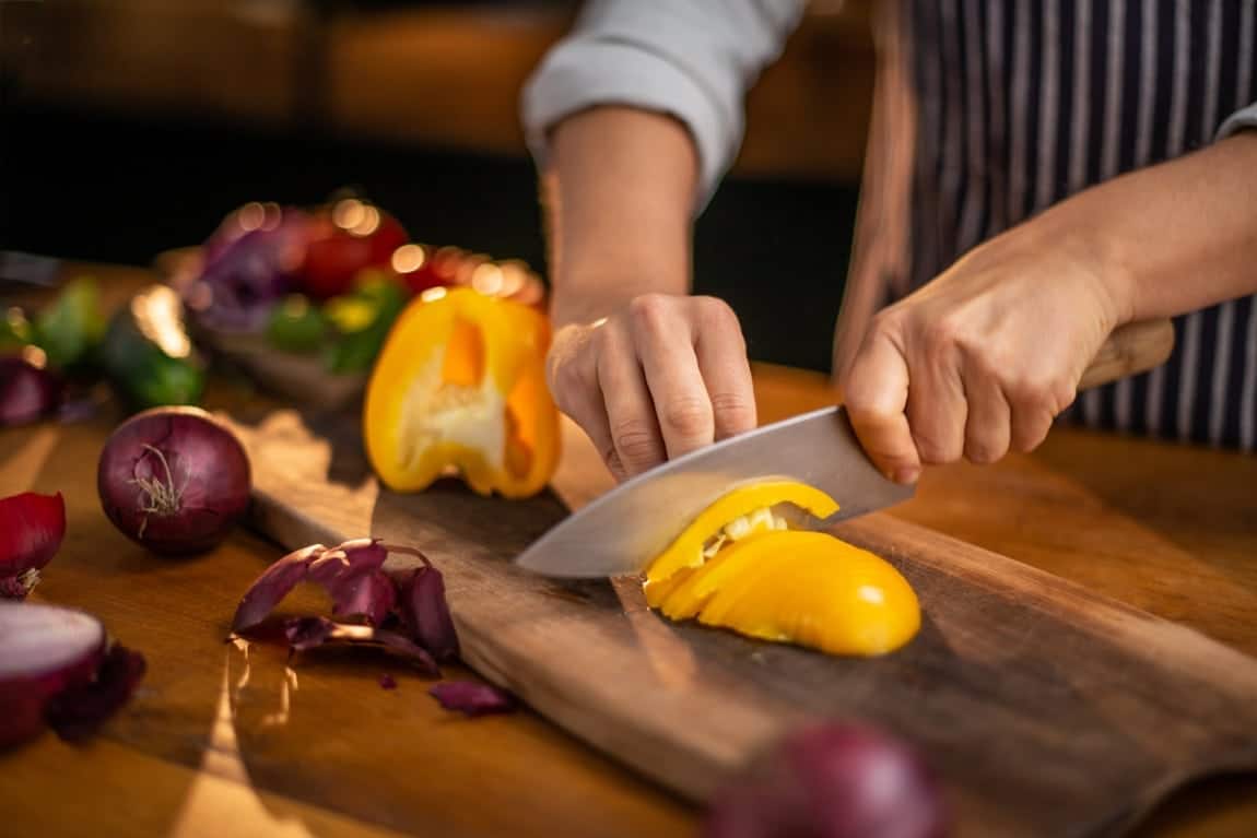 The Level Two Food Hygiene and Safety course is an accredited online course for those who work in the food industry and frequently handle food. The course includes an exam and an accredited food hygiene certificate. It is recommended that food handlers take this course once every three years to remain compliant with the latest food hygiene standards and laws.